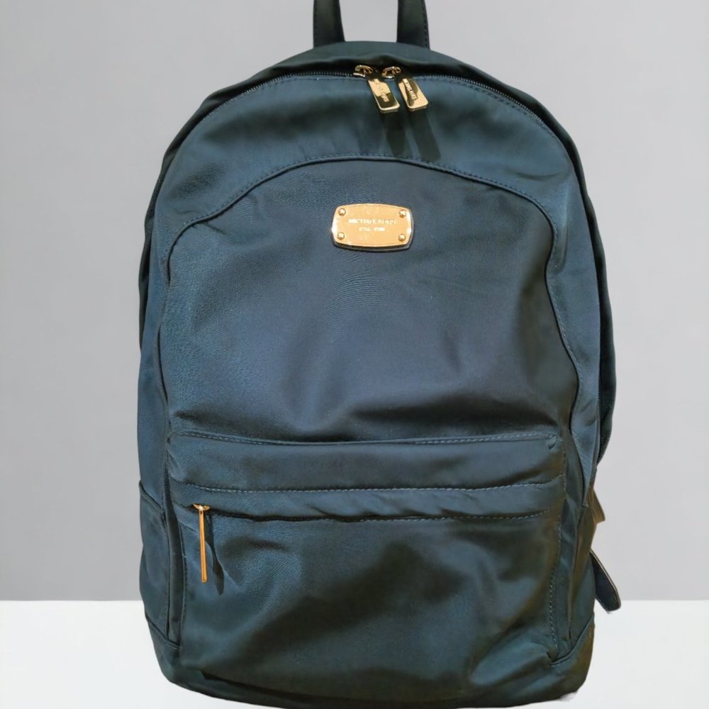 SOLD Michael Kors Large Nylon and Leather Jet Set Backpack - Picture 2 of 10